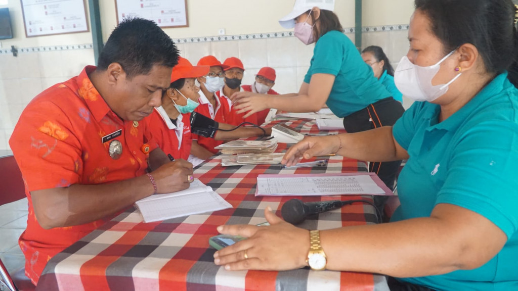 Manfaat Posyandu Untuk Lansia di Desa Kekeran